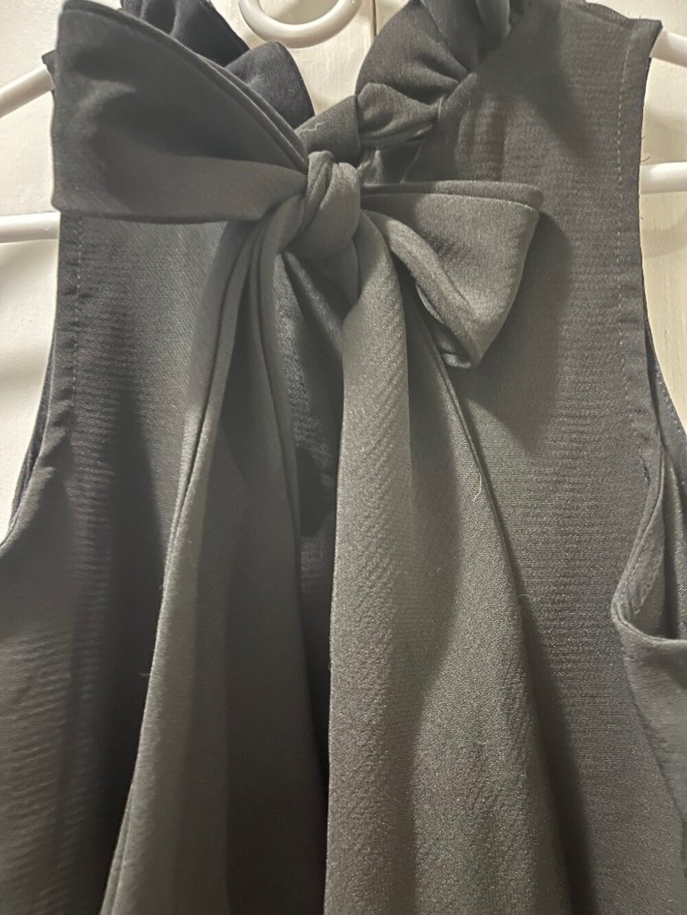 Pomander Place by Tuckernuck Blythe Bow Tie Back Swing Dress | Size S - Picture 4 of 6
